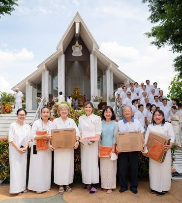 ภาพงานถวายเทียนพรรษา วัดป่าเลิศธรรมนิมิต ลำดับที่ 0-33