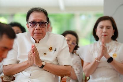 ภาพงานถวายเทียนพรรษา วัดป่าเลิศธรรมนิมิต ลำดับที่ 1-49