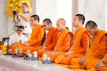 ภาพงานถวายเทียนพรรษา วัดป่าเลิศธรรมนิมิต ลำดับที่ 1-64