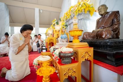 ภาพงานถวายเทียนพรรษา วัดป่าเลิศธรรมนิมิต ลำดับที่ 0-68