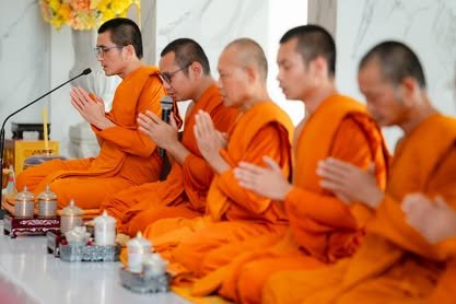 ภาพงานถวายเทียนพรรษา วัดป่าเลิศธรรมนิมิต ลำดับที่ 2-68