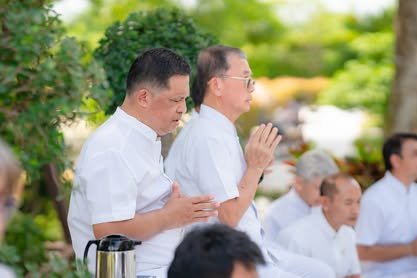 ภาพงานถวายเทียนพรรษา วัดป่าเลิศธรรมนิมิต ลำดับที่ 0-74