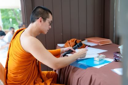 ภาพงานถวายเทียนพรรษา วัดป่าเลิศธรรมนิมิต ลำดับที่ 2-96
