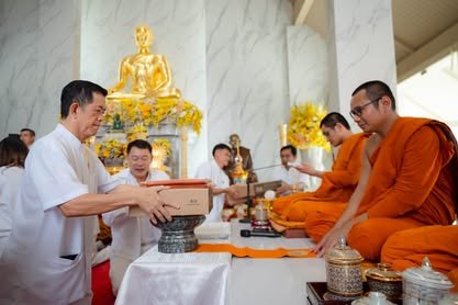 ภาพงานถวายเทียนพรรษา วัดป่าเลิศธรรมนิมิต ลำดับที่ 2-124