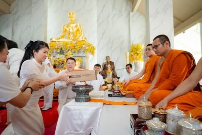 ภาพงานถวายเทียนพรรษา วัดป่าเลิศธรรมนิมิต ลำดับที่ 2-135