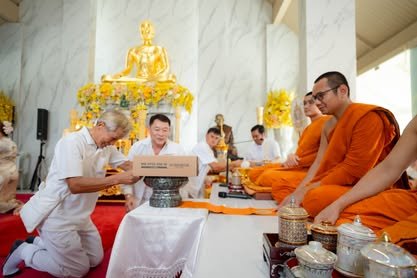 ภาพงานถวายเทียนพรรษา วัดป่าเลิศธรรมนิมิต ลำดับที่ 2-136