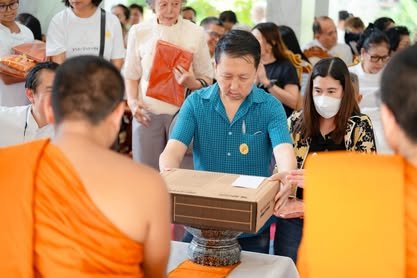 ภาพงานถวายเทียนพรรษา วัดป่าเลิศธรรมนิมิต ลำดับที่ 0-137