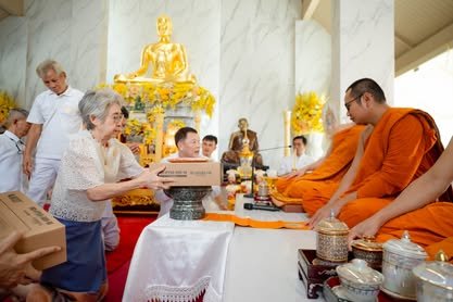 ภาพงานถวายเทียนพรรษา วัดป่าเลิศธรรมนิมิต ลำดับที่ 1-137
