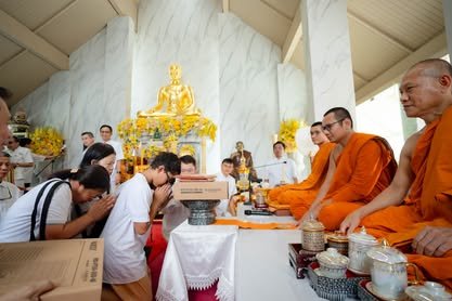 ภาพงานถวายเทียนพรรษา วัดป่าเลิศธรรมนิมิต ลำดับที่ 2-148
