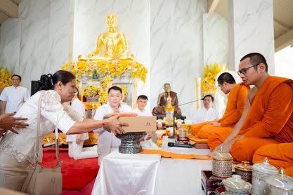 ภาพงานถวายเทียนพรรษา วัดป่าเลิศธรรมนิมิต ลำดับที่ 2-156
