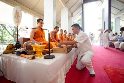 ภาพงานถวายเทียนพรรษา วัดป่าเลิศธรรมนิมิต ลำดับที่ 2-164