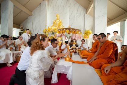 ภาพงานถวายเทียนพรรษา วัดป่าเลิศธรรมนิมิต ลำดับที่ 0-165