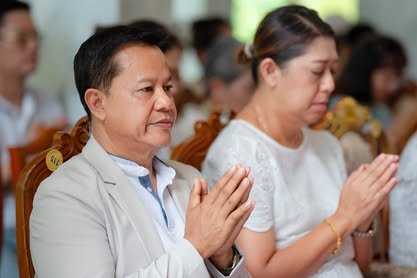 ภาพงานถวายเทียนพรรษา วัดป่าเลิศธรรมนิมิต ลำดับที่ 1-167