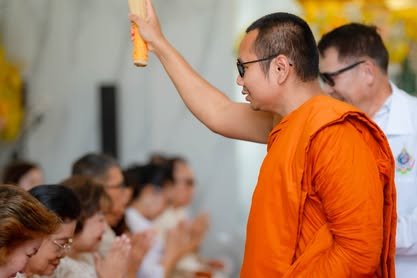ภาพงานถวายเทียนพรรษา วัดป่าเลิศธรรมนิมิต ลำดับที่ 1-170