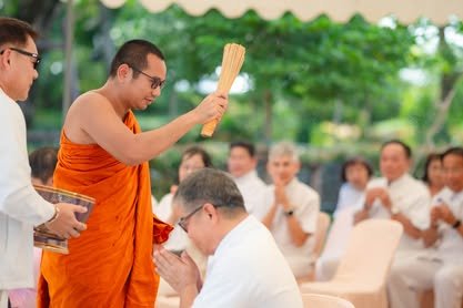 ภาพงานถวายเทียนพรรษา วัดป่าเลิศธรรมนิมิต ลำดับที่ 0-172