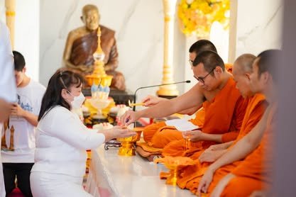 ภาพงานถวายเทียนพรรษา วัดป่าเลิศธรรมนิมิต ลำดับที่ 0-180
