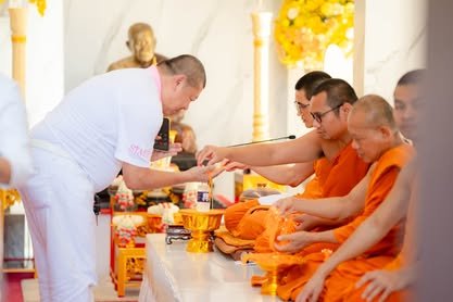 ภาพงานถวายเทียนพรรษา วัดป่าเลิศธรรมนิมิต ลำดับที่ 2-180