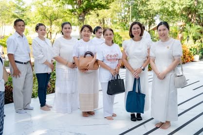 ภาพงานถวายเทียนพรรษา วัดป่าเลิศธรรมนิมิต ลำดับที่ 1-182