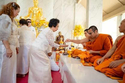 ภาพงานถวายเทียนพรรษา วัดป่าเลิศธรรมนิมิต ลำดับที่ 0-183