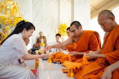 ภาพงานถวายเทียนพรรษา วัดป่าเลิศธรรมนิมิต ลำดับที่ 1-187