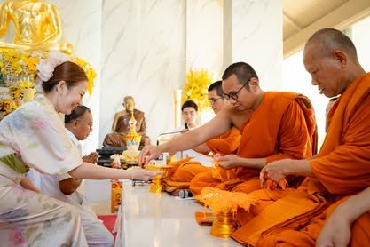 ภาพงานถวายเทียนพรรษา วัดป่าเลิศธรรมนิมิต ลำดับที่ 2-187