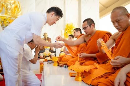 ภาพงานถวายเทียนพรรษา วัดป่าเลิศธรรมนิมิต ลำดับที่ 1-189