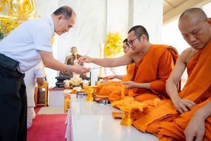 ภาพงานถวายเทียนพรรษา วัดป่าเลิศธรรมนิมิต ลำดับที่ 2-191
