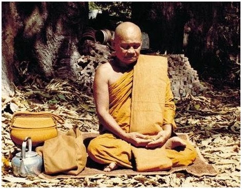 พระโพธิญาณเถร (หลวงปู่ชา สุภทฺโท)